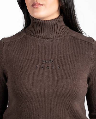 Jackie Polo Uggla Marin (copy) Jackie Polo Uggla Marin (copy)
